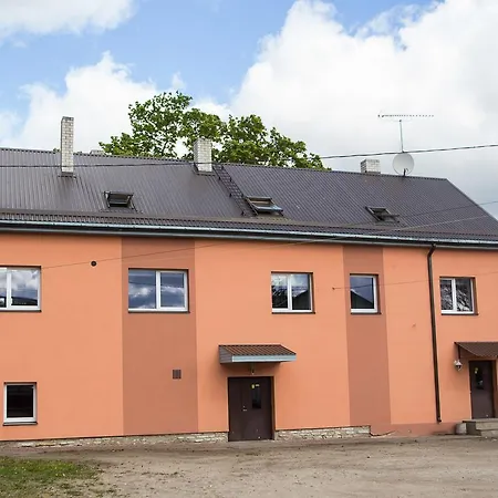 Ruum5 Vandrarhem